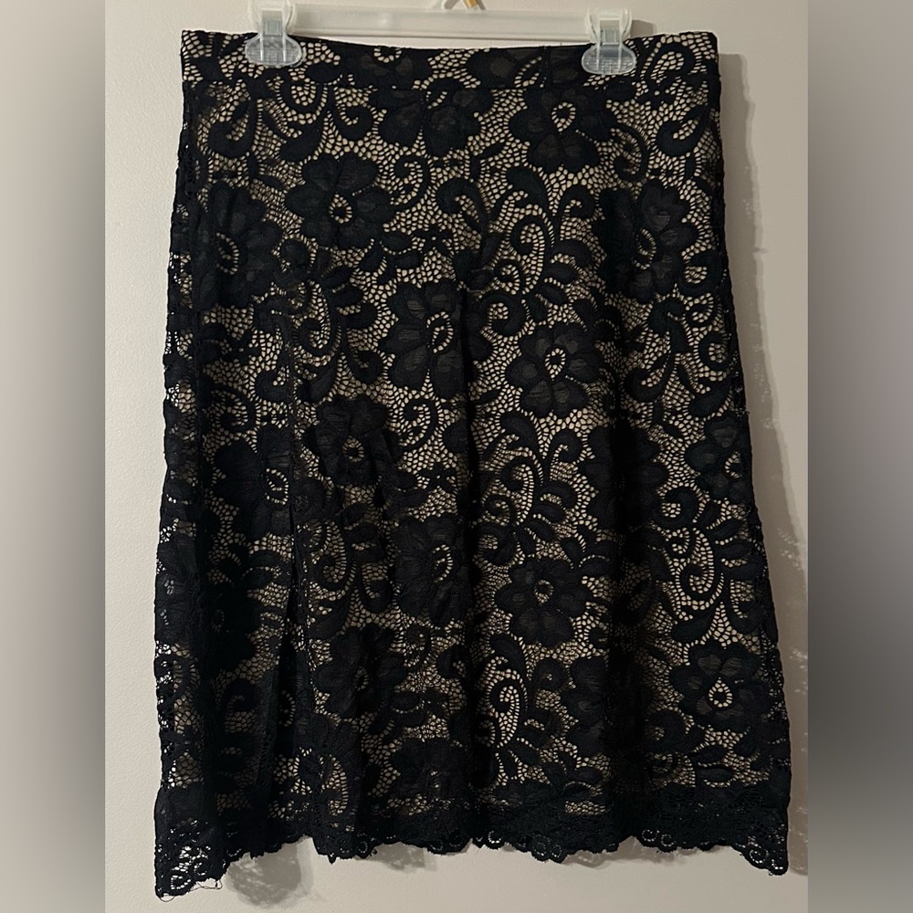 OLIVIA BLU size LARGE, black floral lace skirt.
